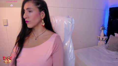 Snapshot of lauren_fit chatting on 17, 2, 2025 Lauren online show from 17, 2, 2025