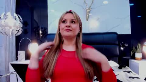 Snapshot of lauren_spitz chatting on 21, 10, 2025 LaurenSpitz online show from 21, 10, 2025