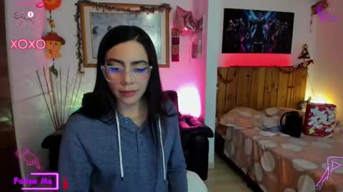 Lauren online show from 12, 3, 2025