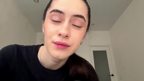 Snapshot of laurenadupuy chatting on 8, 6, 2026 laurenadupuy online show from 8, 6, 2026