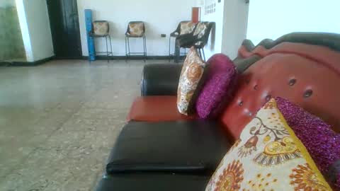 laurenhot94 online show from 2, 10, 2025