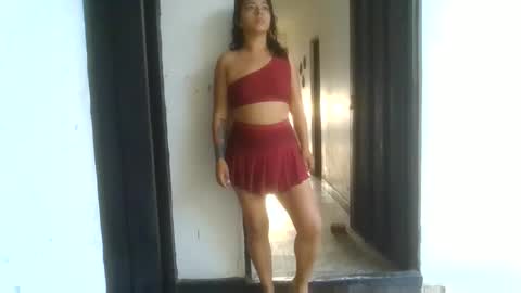 laurenhot94 online show from 9, 10, 2025