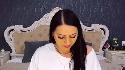 Snapshot of laurenjenssen chatting on 20, 4, 2026 Laura online show from 20, 4, 2026