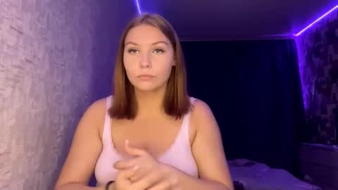 Snapshot of laurenjungling chatting on 14, 10, 2025 Hannah online show from 14, 10, 2025