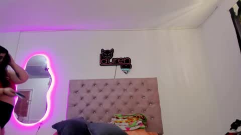 laurenlaine online show from 17, 1, 2025