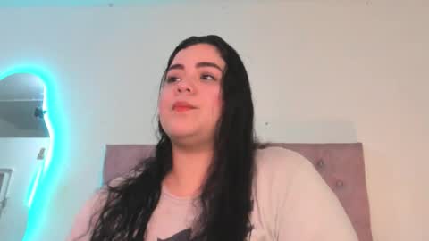 laurenlaine online show from 11, 4, 2026