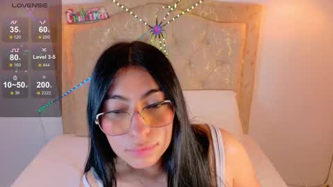 laurenn_smitth online show from 5, 12, 2025