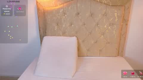 laurenn_smitth online show from 14, 1, 2026