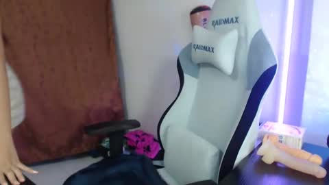 Lauren online show from 15, 1, 2025