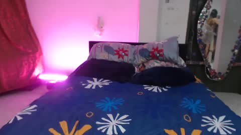 Lauren online show from 3, 10, 2025