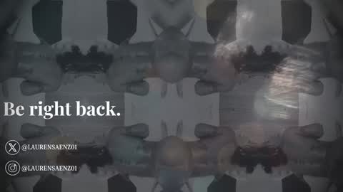 Lauren Saenz online show from 5, 2, 2025