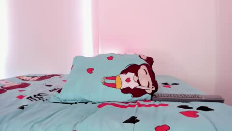 laurensmith9 online show from 14, 2, 2025