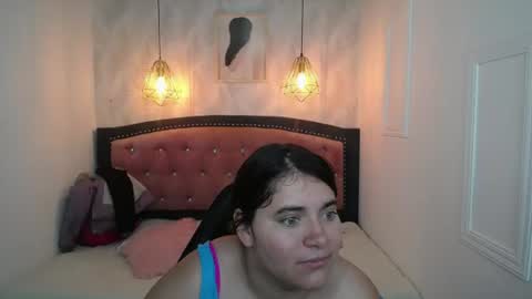 Snapshot of laurha_ chatting on 31, 7, 2026 laura online show from 31, 7, 2026