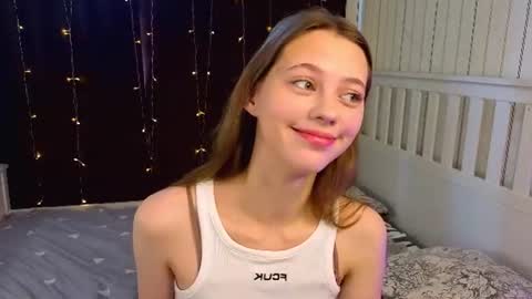 Snapshot of lauricejoto chatting on 20, 7, 2026 Kate online show from 20, 7, 2026