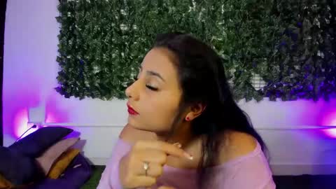 Snapshot of laurynjeffers chatting on 25, 4, 2026 LaurynJeffers online show from 25, 4, 2026