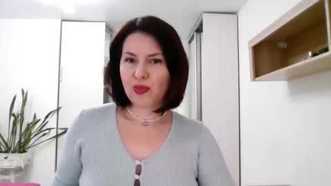 Diana  online show from 12, 11, 2025