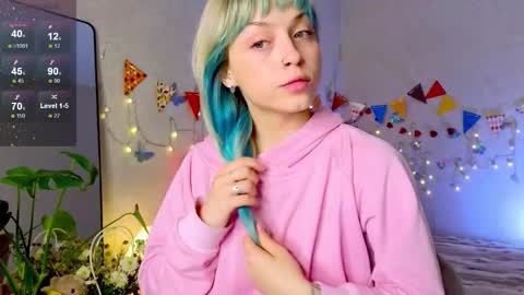 Snapshot of lavenly chatting on 1, 10, 2025 Melissa online show from 1, 10, 2025