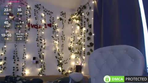 Mia online show from 13, 2, 2025