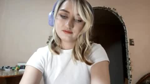 Ann online show from 3, 11, 2025