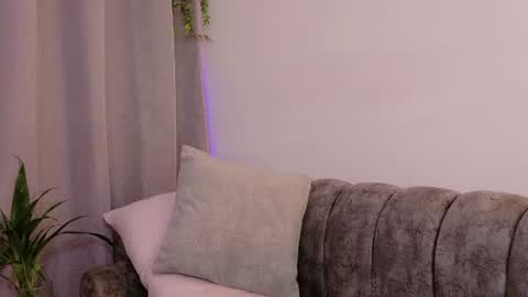 Snapshot of layadoll chatting on 3, 7, 2026 laya online show from 3, 7, 2026