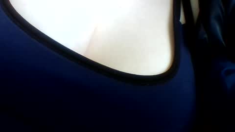 layannalea online show from 19, 5, 2026