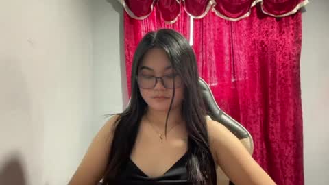 Snapshot of layla_esmeringhoy chatting on 2, 8, 2026 LAYLA online show from 2, 8, 2026