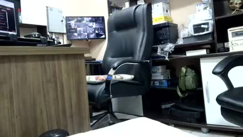 Snapshot of laylabrasil chatting on 27, 6, 2026 kelly online show from 27, 6, 2026