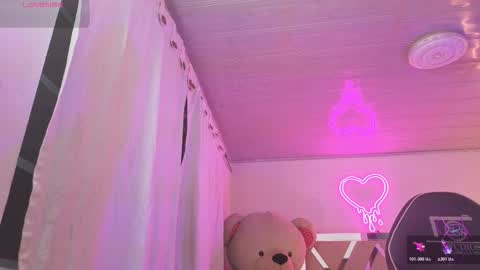 laylafoxy_tay online show from 22, 12, 2025
