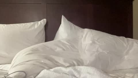 Snapshot of laylasimone97 chatting on 2, 3, 2025 Sexy SImone online show from 2, 3, 2025