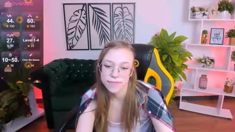 layriantavee online show from 23, 2, 2025