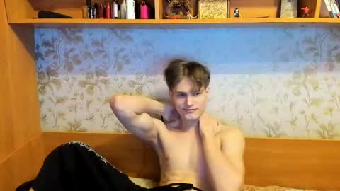 Snapshot of lazaret1k chatting on 15, 2, 2025 Vladi online show from 15, 2, 2025