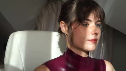 Pansy online show from 10, 10, 2025