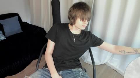 Snapshot of lazydarkknight chatting on 1, 4, 2026 Alex online show from 1, 4, 2026