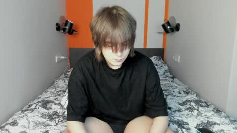 Snapshot of lazydarkknight chatting on 4, 4, 2026 Alex online show from 4, 4, 2026