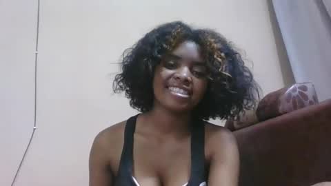 lea96546 online show from 18, 11, 2025