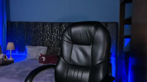 Lea Velle online show from 18, 4, 2026