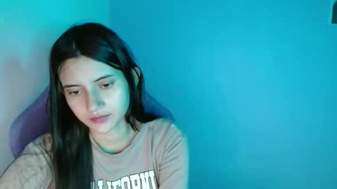 Snapshot of leah_luna chatting on 14, 2, 2025 luna online show from 14, 2, 2025