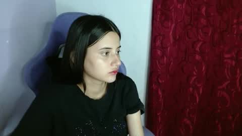 Snapshot of leah_luna chatting on 25, 2, 2025 luna online show from 25, 2, 2025