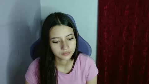 Snapshot of leah_luna chatting on 12, 3, 2025 luna online show from 12, 3, 2025