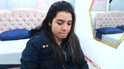 Leah online show from 14, 12, 2024