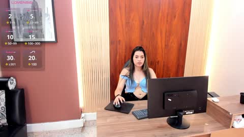 Leah online show from 3, 2, 2025