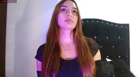 Snapshot of leah_moon11 chatting on 1, 7, 2026 leah_moon11 online show from 1, 7, 2026