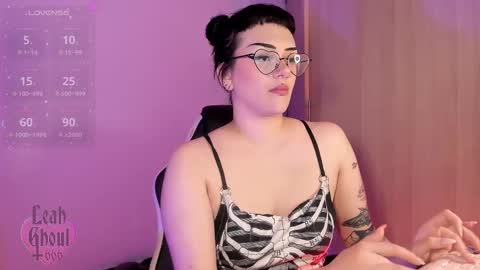 Snapshot of leahghoul666 chatting on 25, 2, 2025 Leah Independent Model OF leahghoul666 online show from 25, 2, 2025