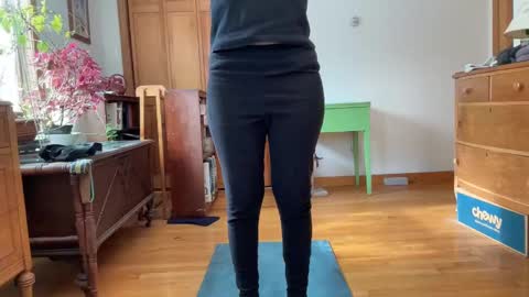 Lee online show from 15, 2, 2025