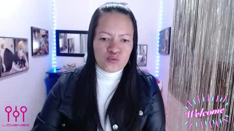 Snapshot of leandra_sex chatting on 18, 9, 2025 Leandra online show from 18, 9, 2025