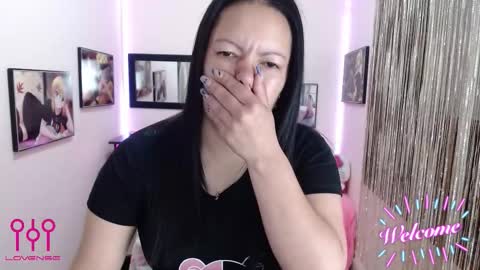 Leandra online show from 19, 10, 2025