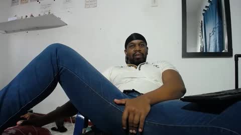 Snapshot of leandrohurtado69 chatting on 15, 5, 2026 Latino hot online show from 15, 5, 2026
