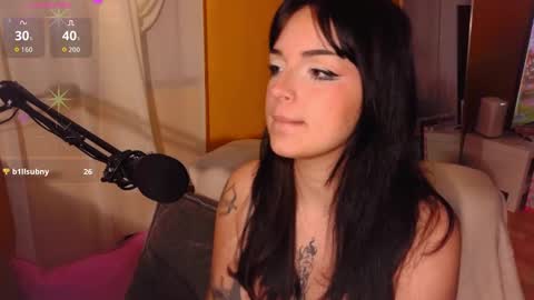 Lea Ray Pie online show from 14, 11, 2025