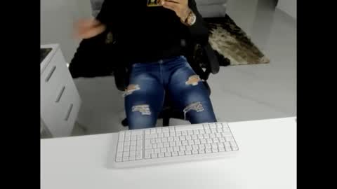 leather_king_of_bitches online show from 21, 4, 2026