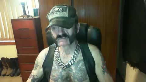 Snapshot of leathergreaser chatting on 16, 1, 2026 leathergreaser online show from 16, 1, 2026